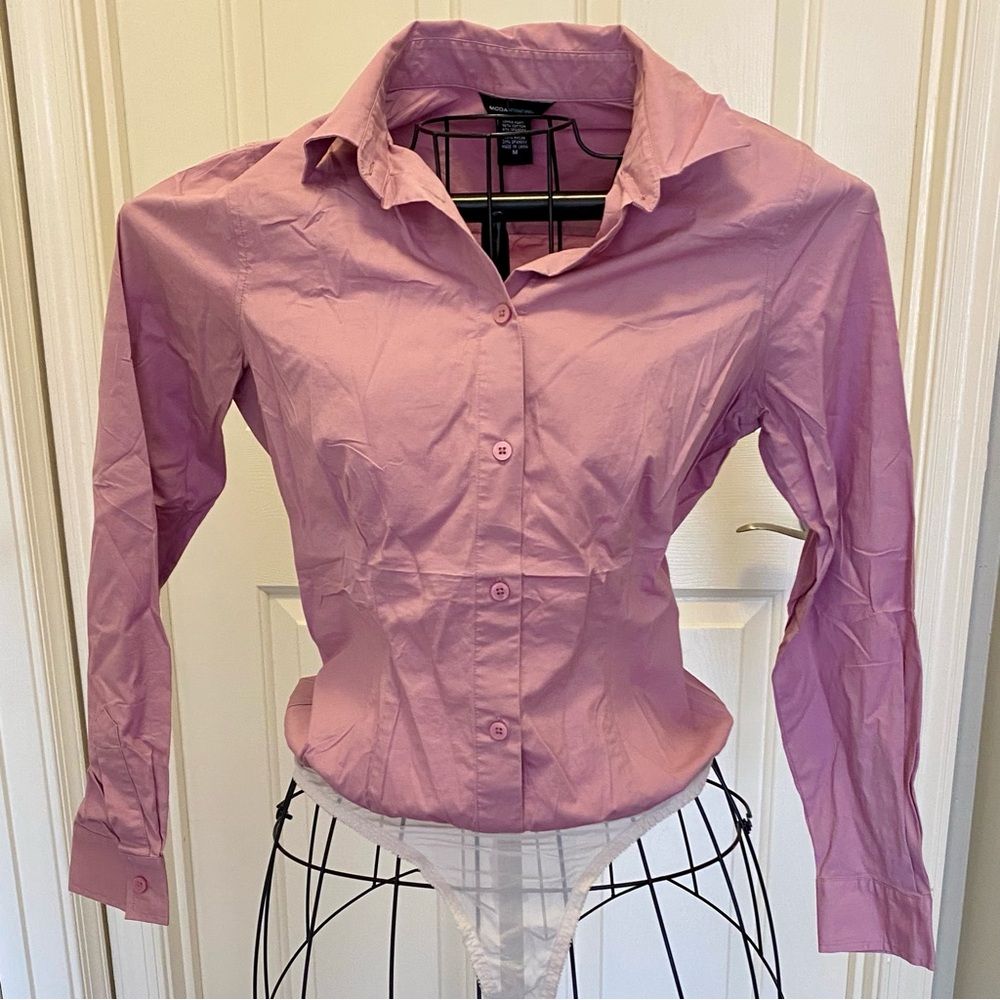 Moda International Lilac Button Down Shirt Bodysuit, size M